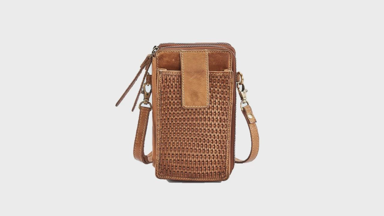 LEATHER CROSSBODY / SMART PHONE BAG