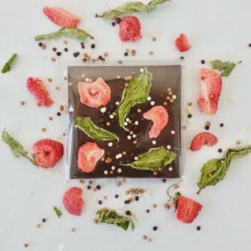 FANCY BAR STRAWBERRY MINT