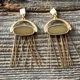 DANGLE EARRINGS GOLD AND OLIVE