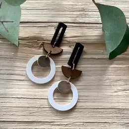 DANGLE WOODEN MODERN EARRINGS