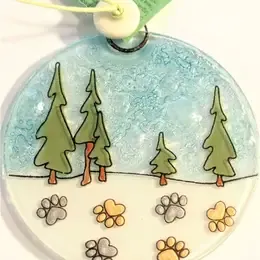 PAW PRINTS IN SNOW ORNAMENT