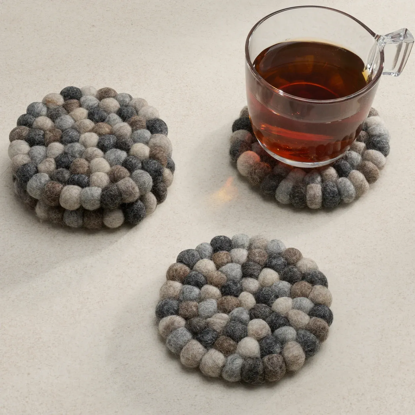 FELT ROUND COASTERS 4", Colour: NATURAL