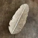 WOOD TRAY BANANA LEAF