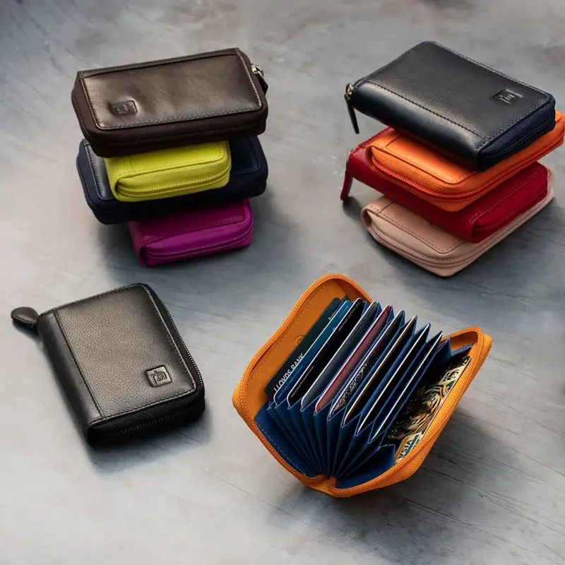 Concertina RFID card wallet
