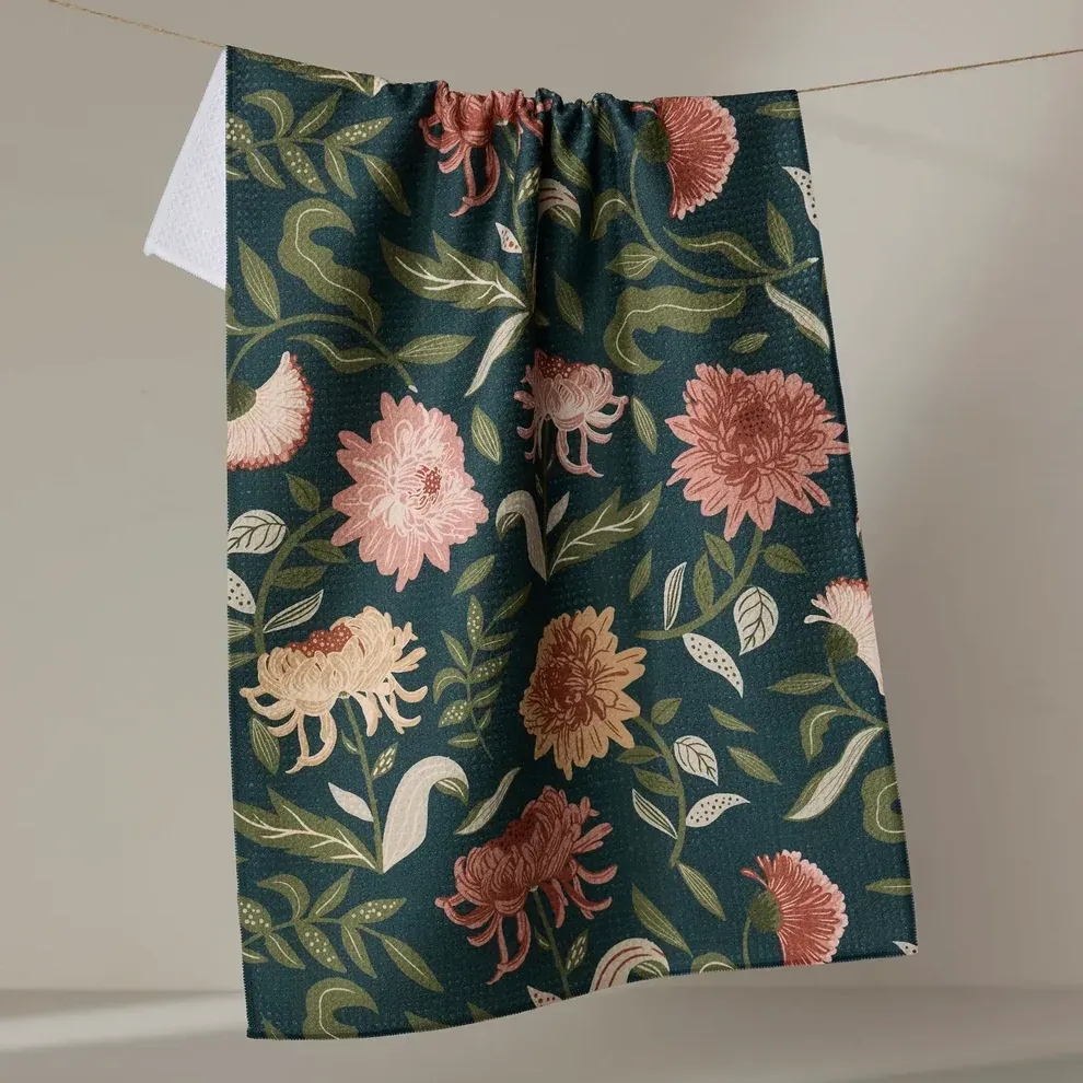 Chrysanthemums In November Tea Towel