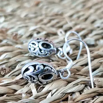 FILIGREE OVAL EARRINGS