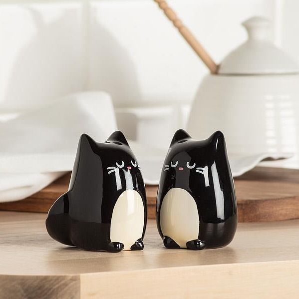 Cat Salt + Pepper Shakers