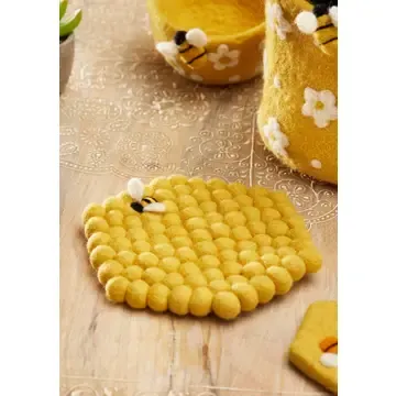 FELT BEE TRIVET