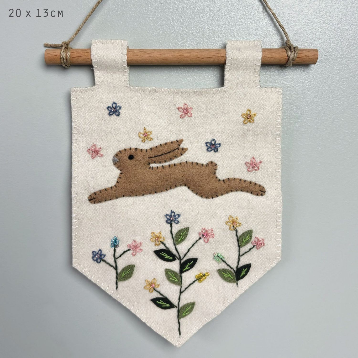 Springtime Banner, DESIGN: Rabbit