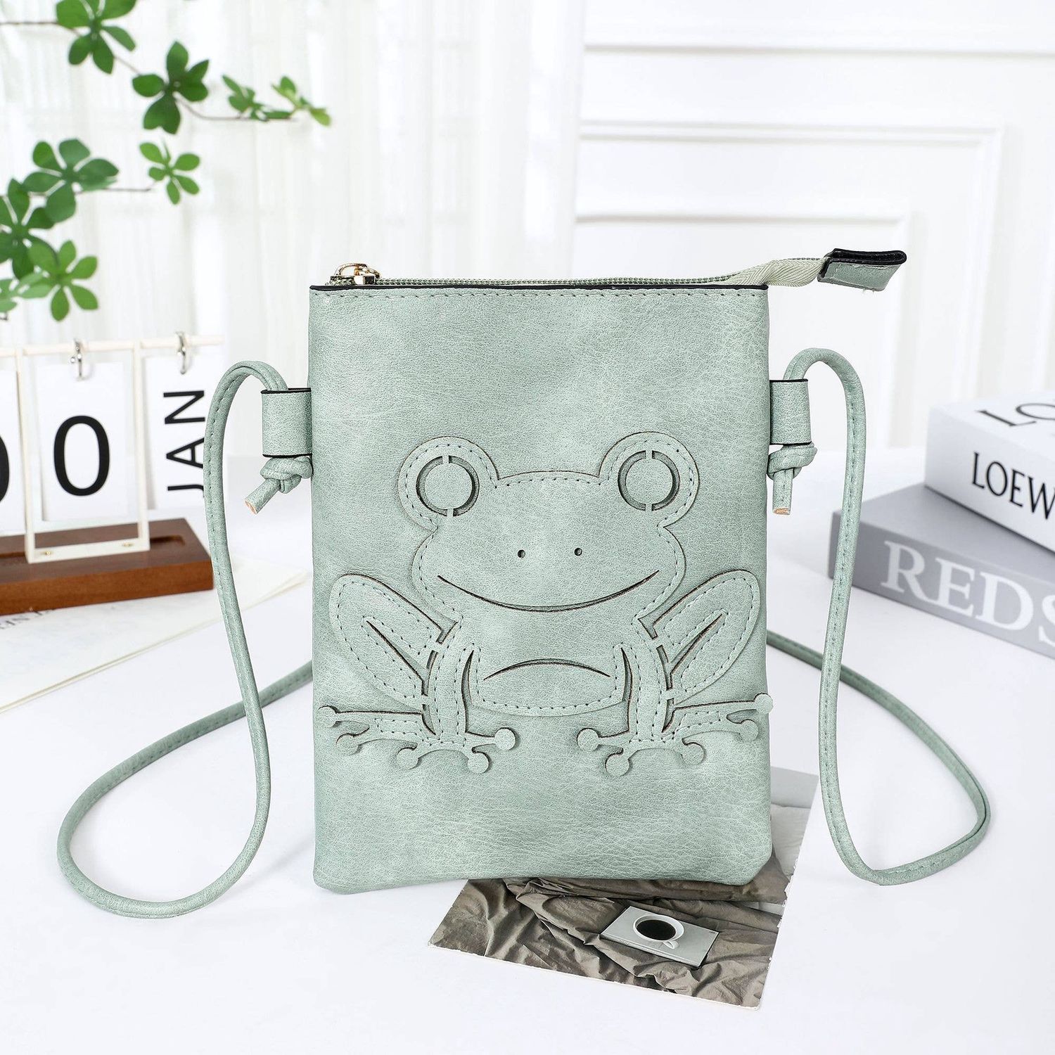 Crossbody Cellphone Bag Frog Light Green