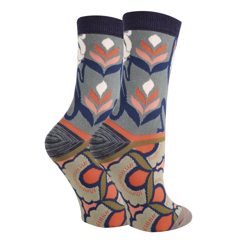 Azalea Breeze | Women's Bamboo Crew Dress Socks