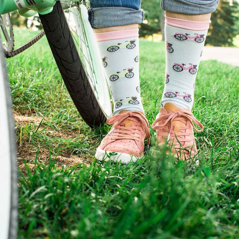 Women's Pink &amp; Yellow Bicycle Socks