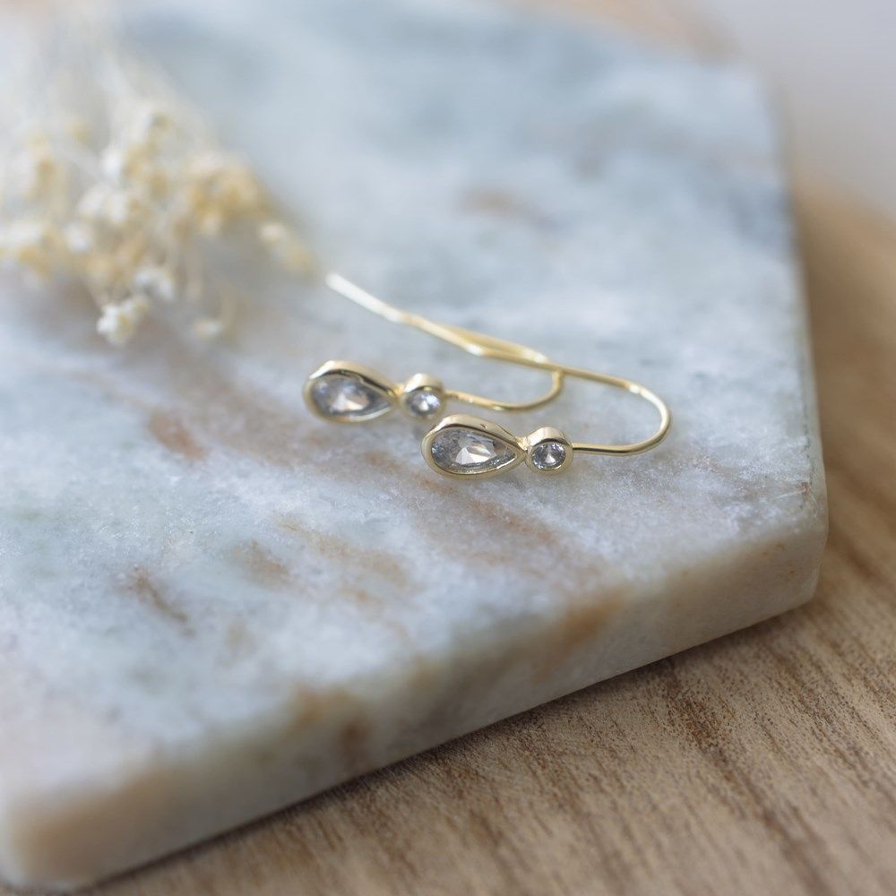 Aura Earrings Clear, Color: Gold