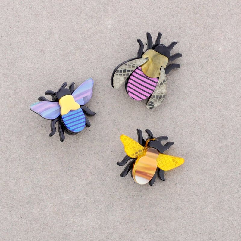 Bee Resin Brooch Asstorted