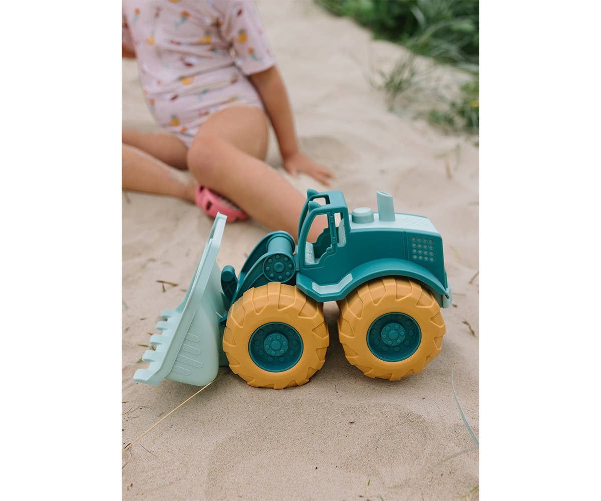 GREEN EXCAVATOR BEACH TOY