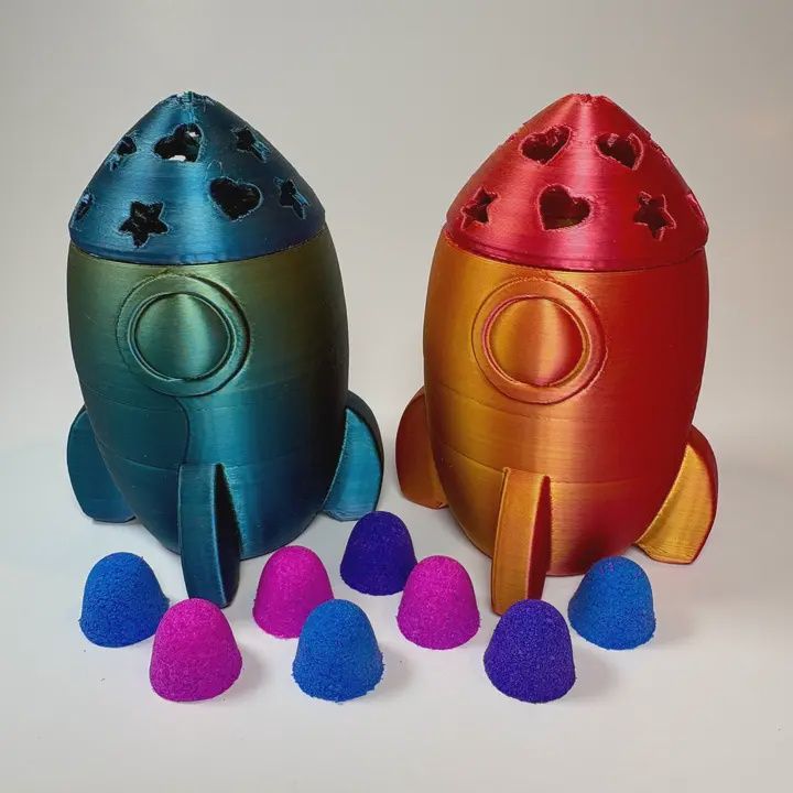 Foaming Rocket Ship Bath Bomb &amp; Toy