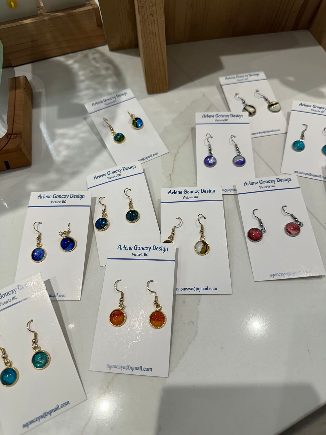 Dangle acid paper earrings