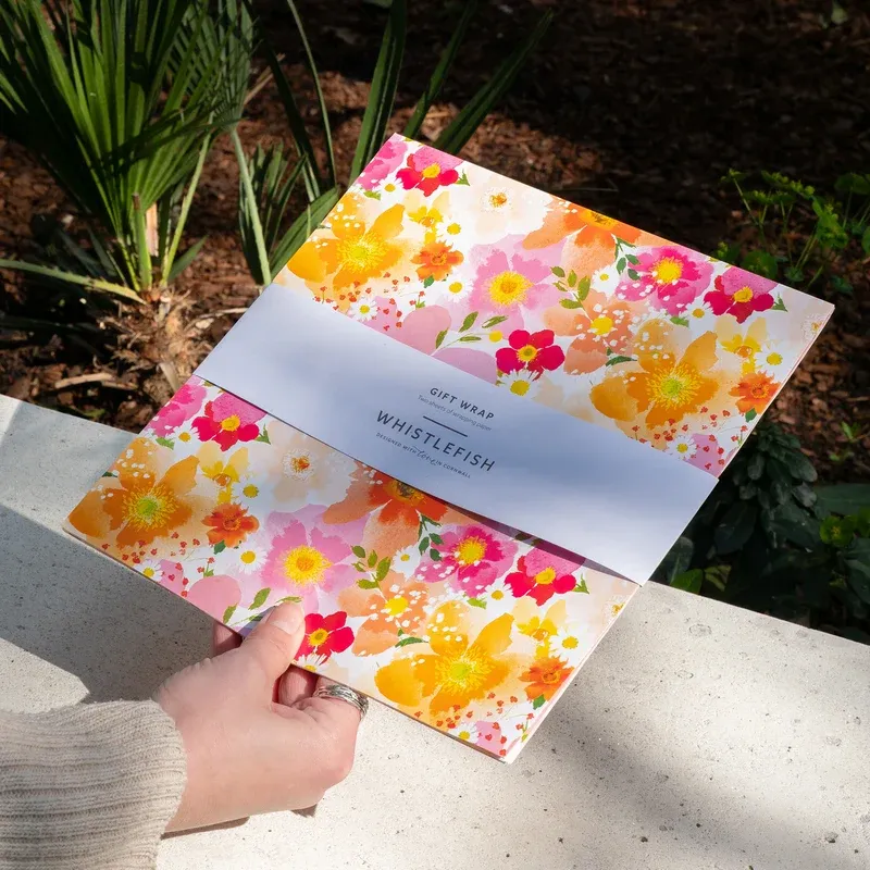 GWP134 - Petal Pop Wrapping Paper