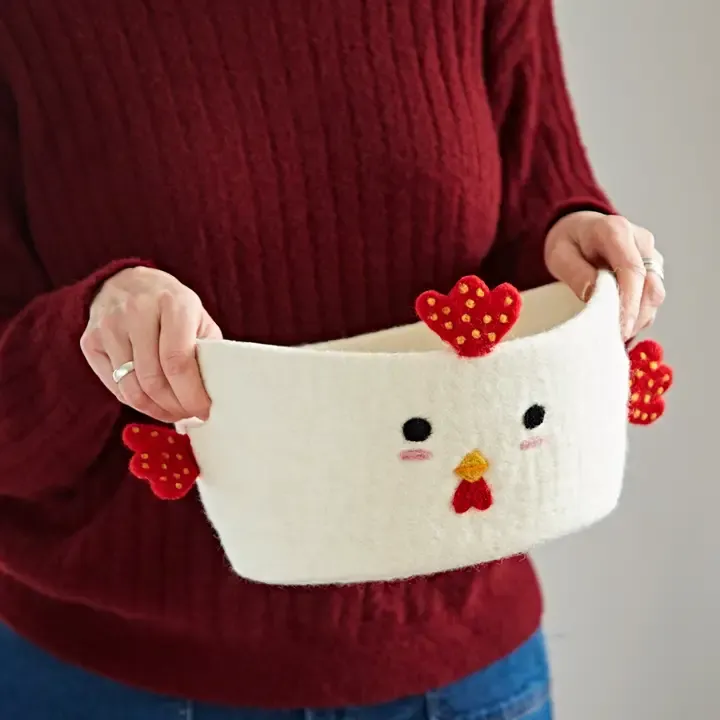 Felt Chicken Basket