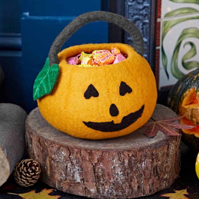 Felt Trick or Treat Halloween Pumpkin Basket