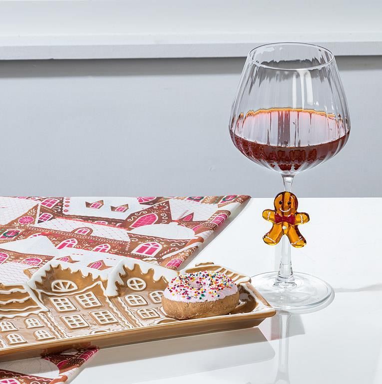Gingerbread Man Optic Wine Glass