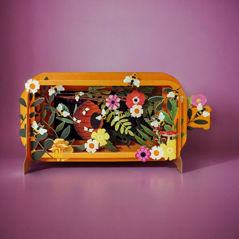 Message in a Bottle Pop Up Greeting Card - Bee