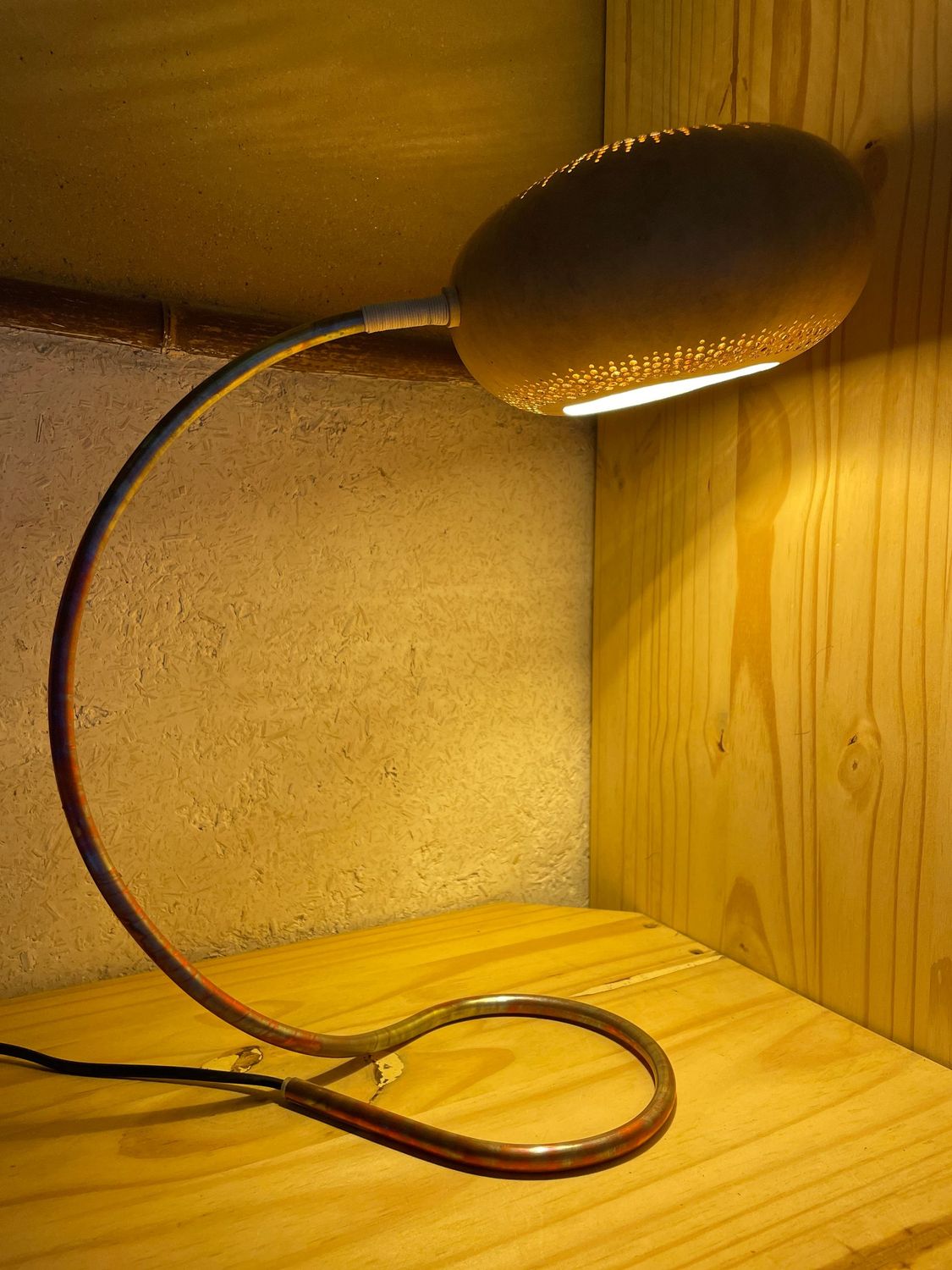 Lampe sur pied demi lune 14005