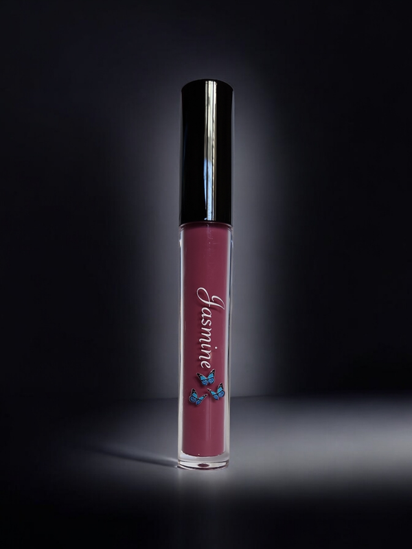 Loves Lipstick