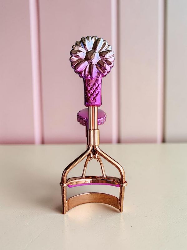 PINK Eyelash Curler