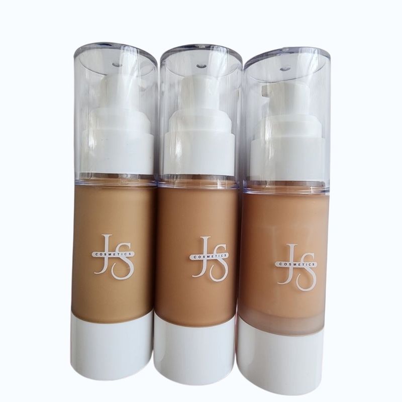 FOUNDATION WARM UNDERTONES