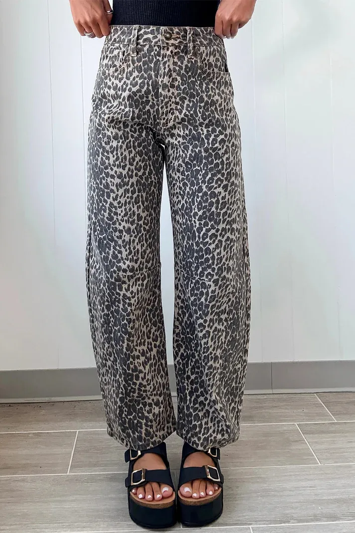 Leopard Barrel Jeans