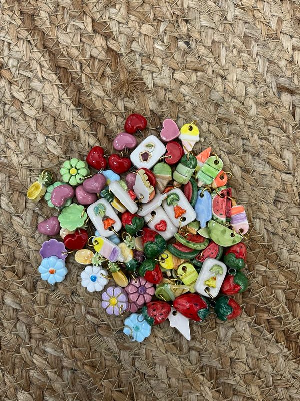Charms ceramica