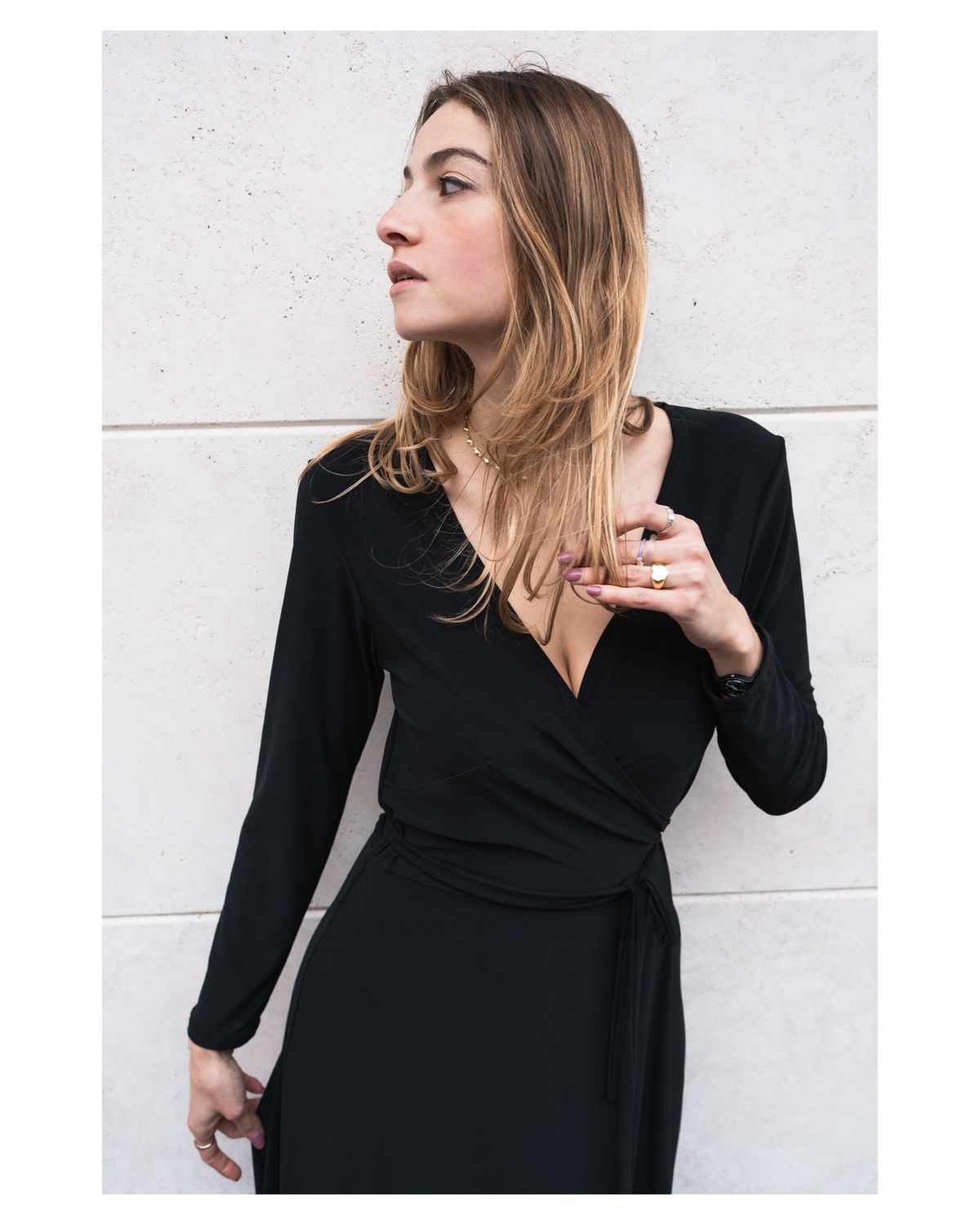 Dalila, Colore: Nero