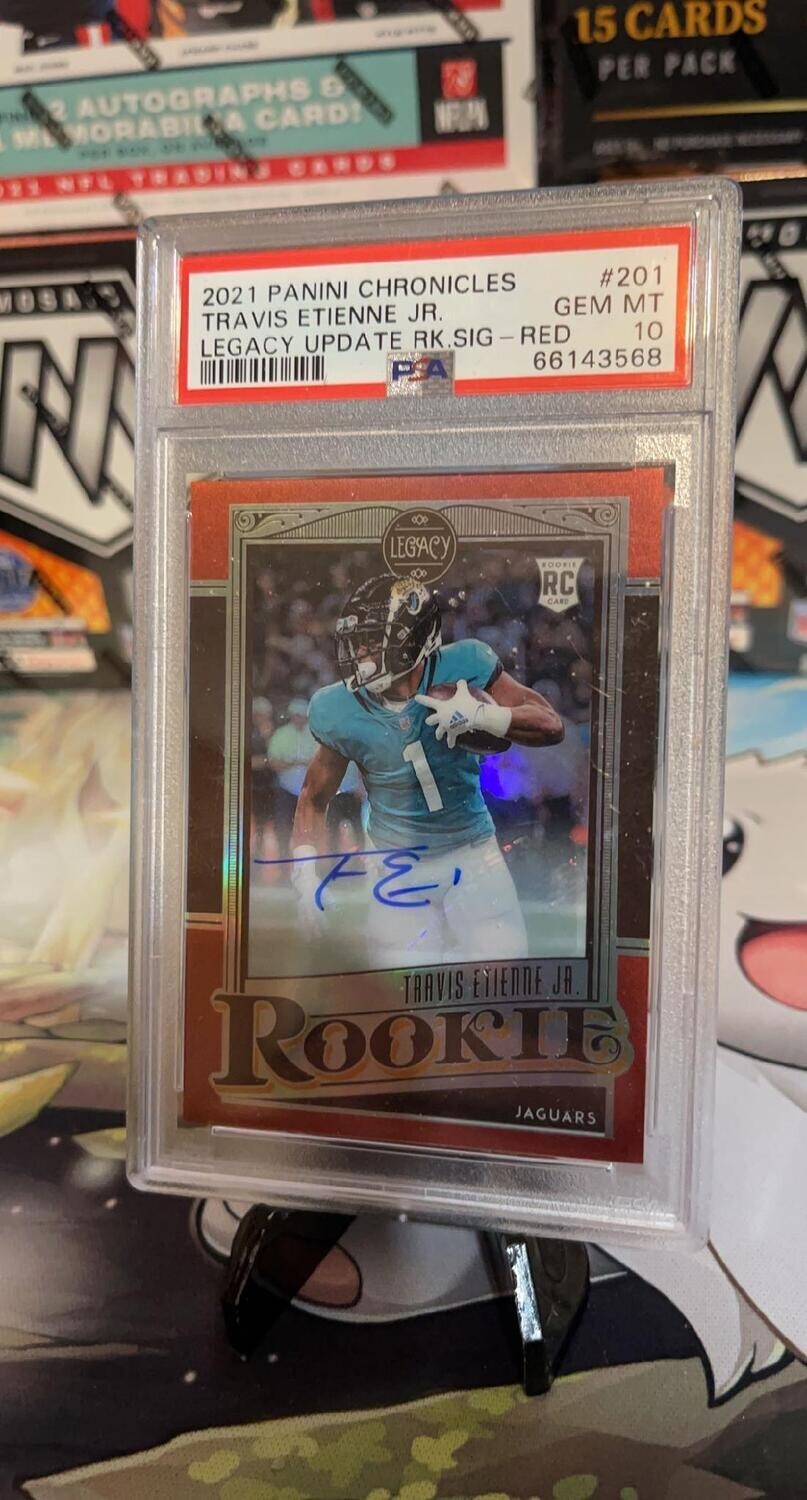 2022 Chronicles Travis Etienne Legacy Update Red - PSA10