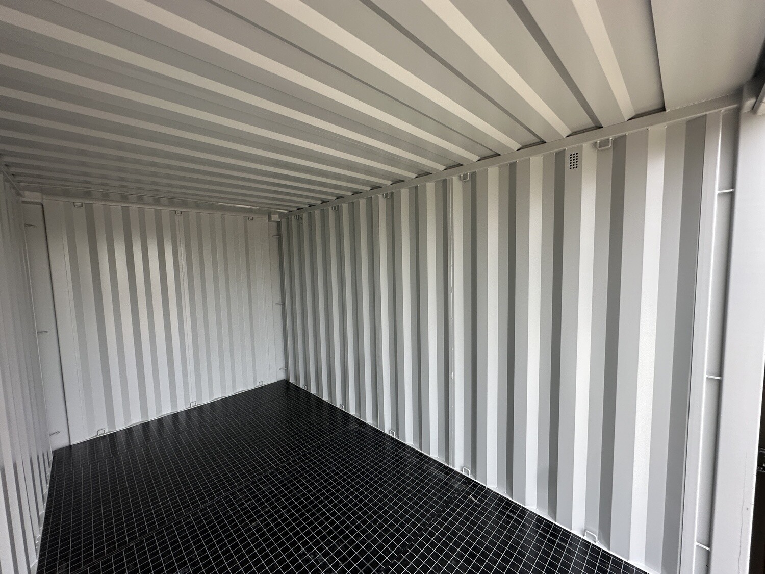 15 Fuß Lagercontainer / Seecontainer 4,50 x 2,44 m – Die Container