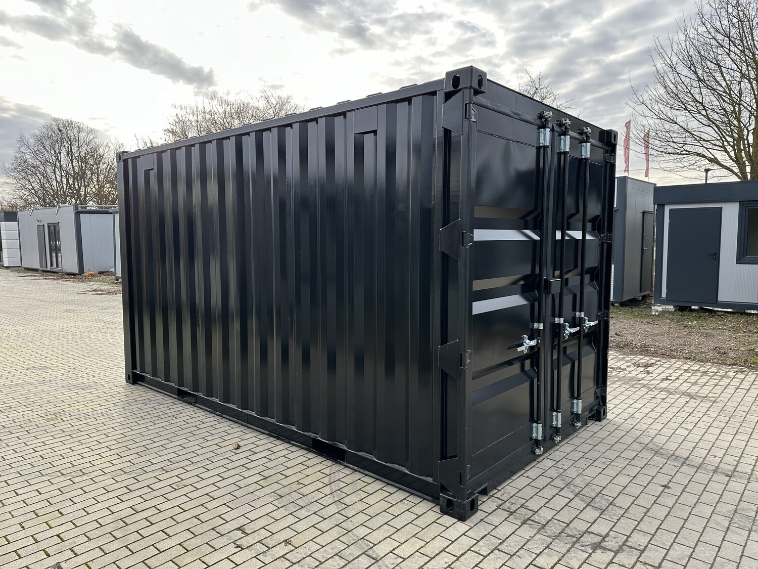 15 Fuß Lagercontainer / Seecontainer 4,50 x 2,44 m – Die Container