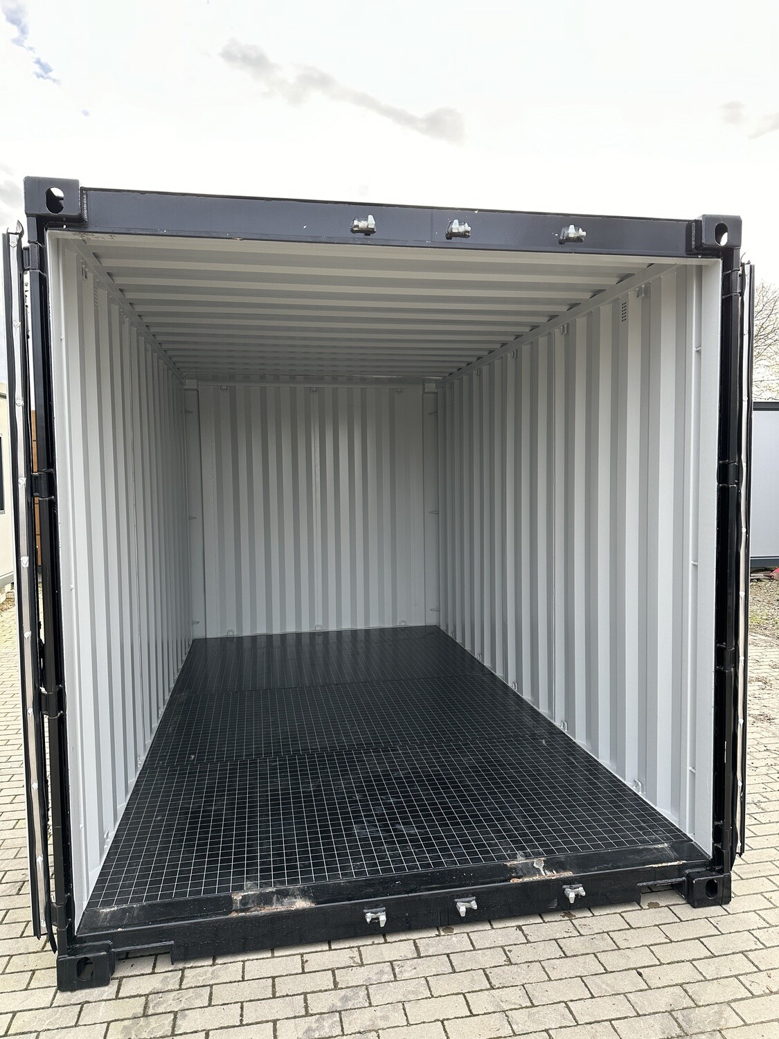 15 Fuß Lagercontainer / Seecontainer 4,50 x 2,44 m – Die Container