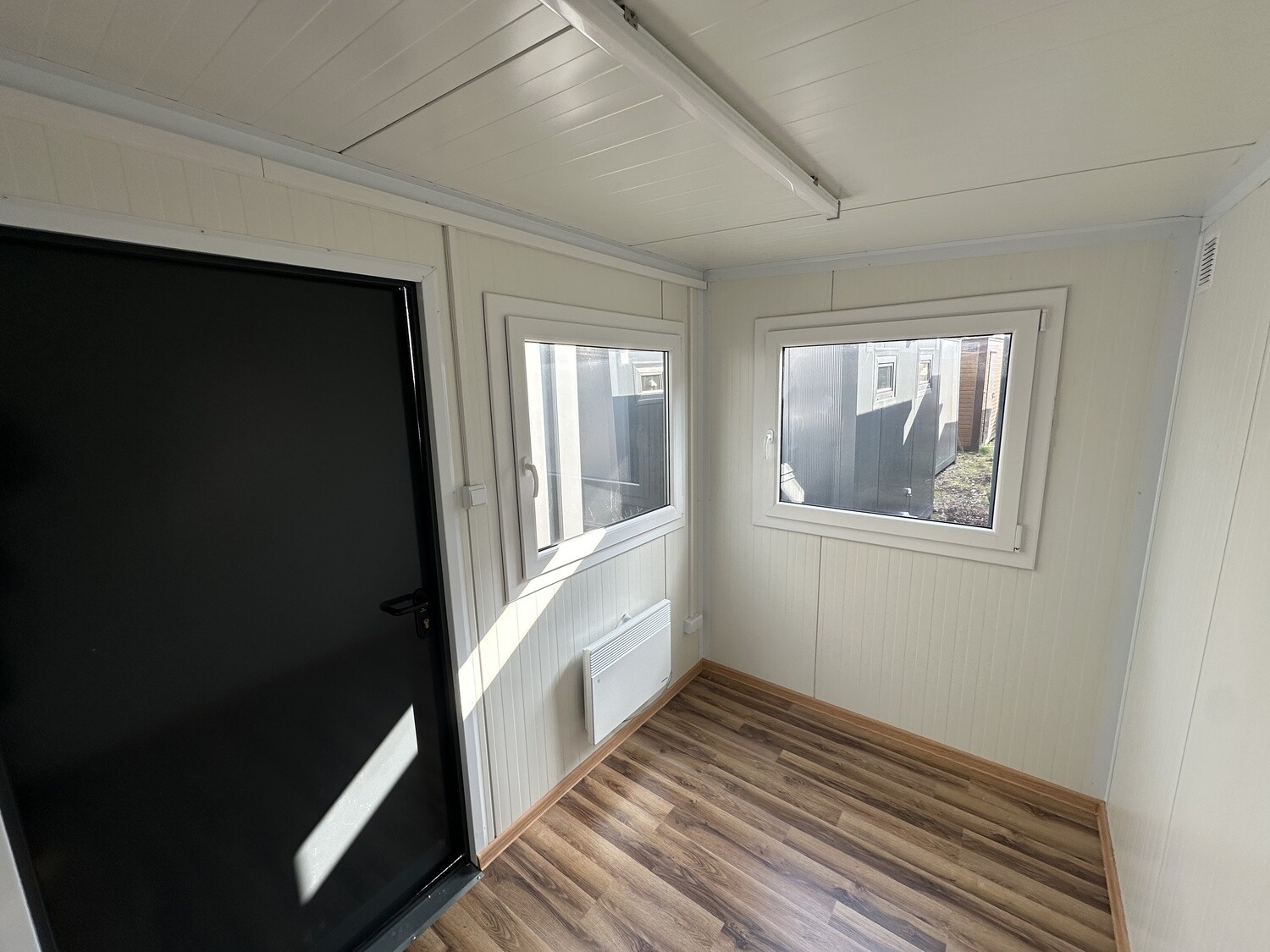 Bürocontainer 3,00 x 2,00 m – Die Container