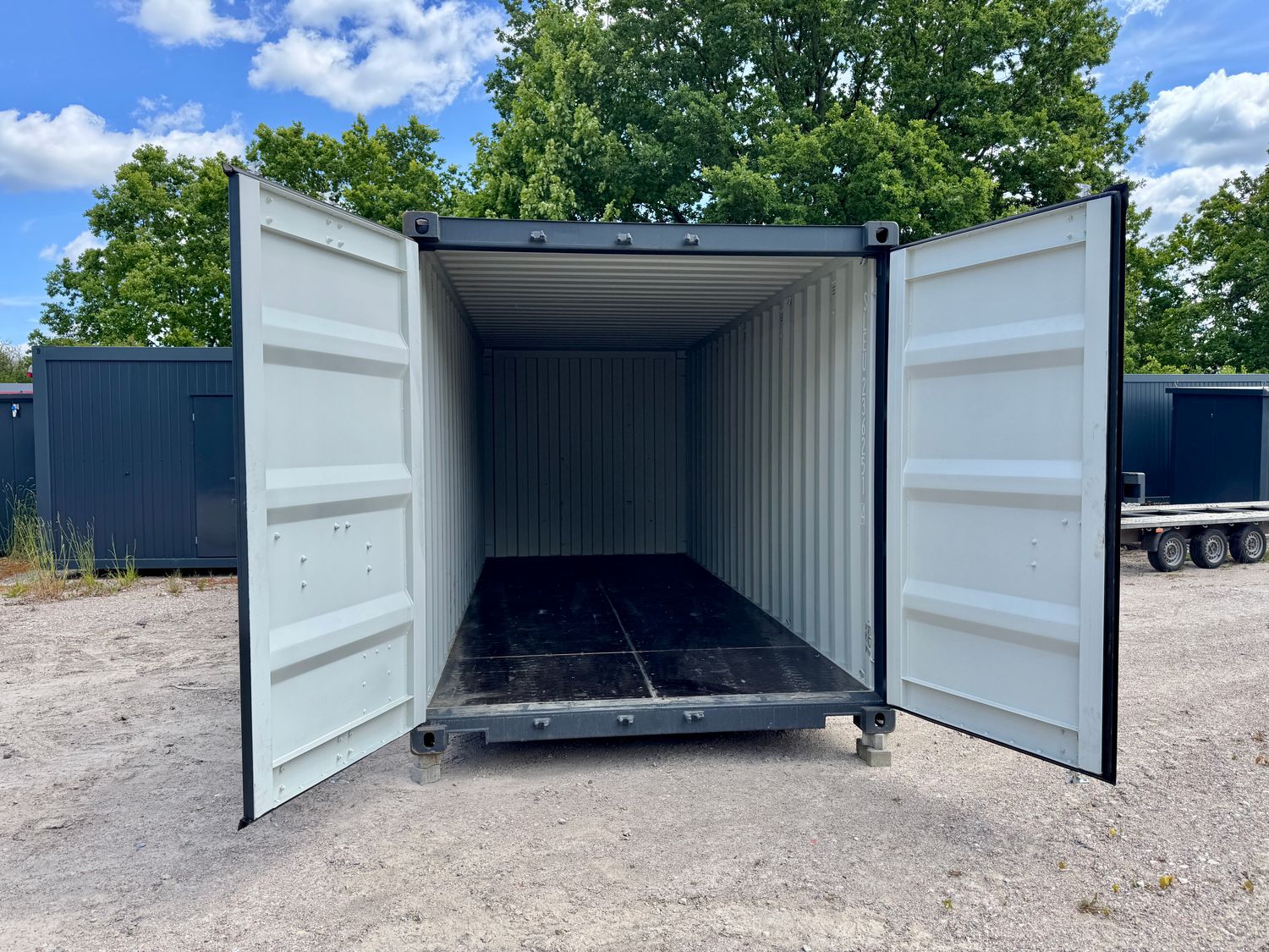 20 Fuß Lagercontainer / Seecontainer 6,00 x 2,44 m – Die Container