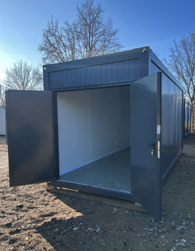 Lagercontainer 6,00 x 2,44 mit zweiflügeliger Tür – Die Container
