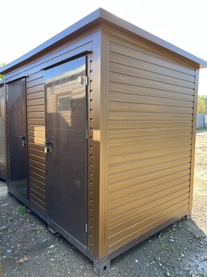 Premium 3,00 x 2,00 m Doppel-WC Container in Holzoptik – Die Container