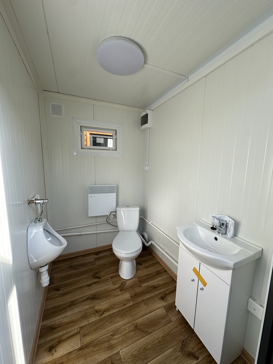 3,00 x 2,00 m Doppel-WC Container – Die Container