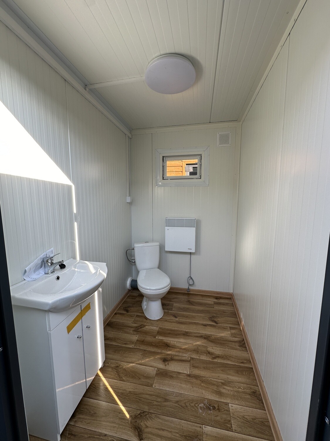 3,00 x 2,00 m Doppel-WC Container – Die Container