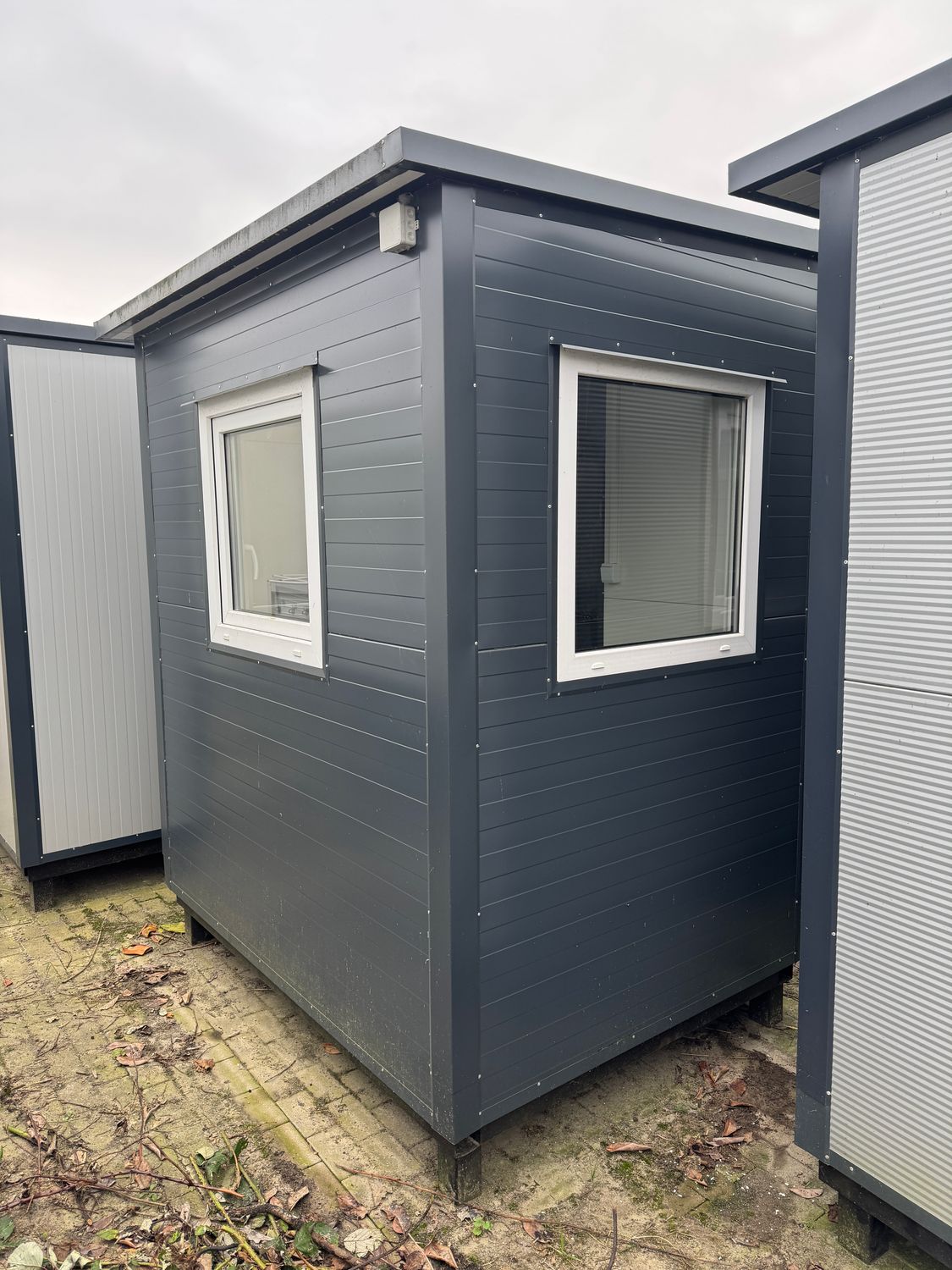 Bürocontainer 2,00 x 1,50 m – Die Container