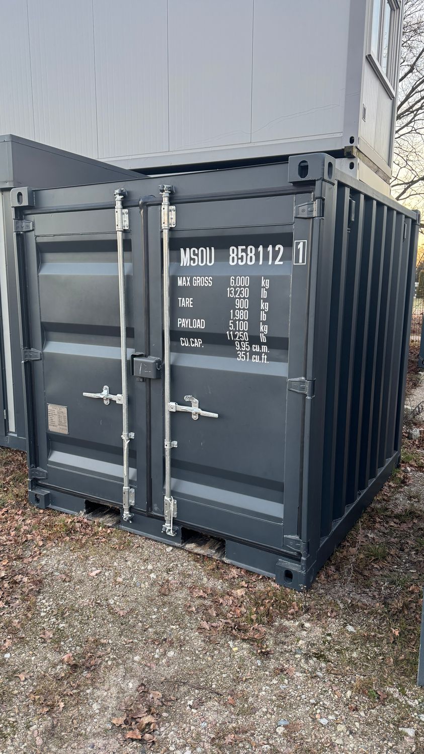 8 Fuß Lagercontainer / Seecontainer 2,44 x 2,20 m – Die Container