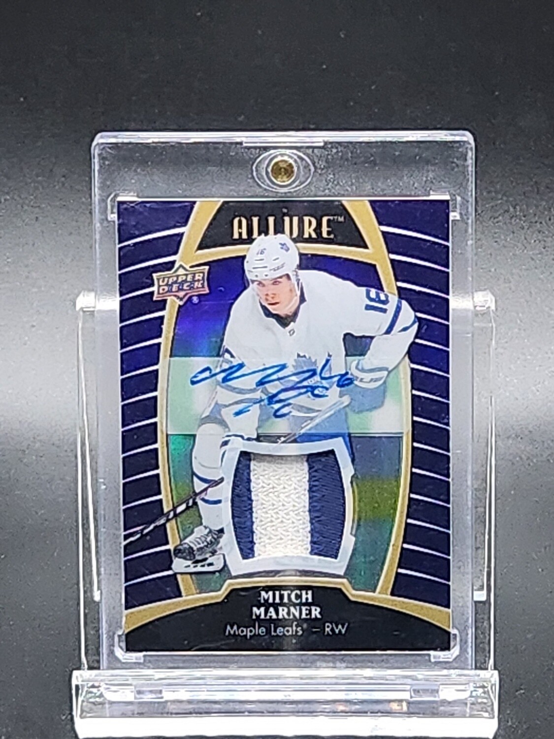 2019-20 Allure Hockey Mitch Marner Purple Diamond Patch Auto/10