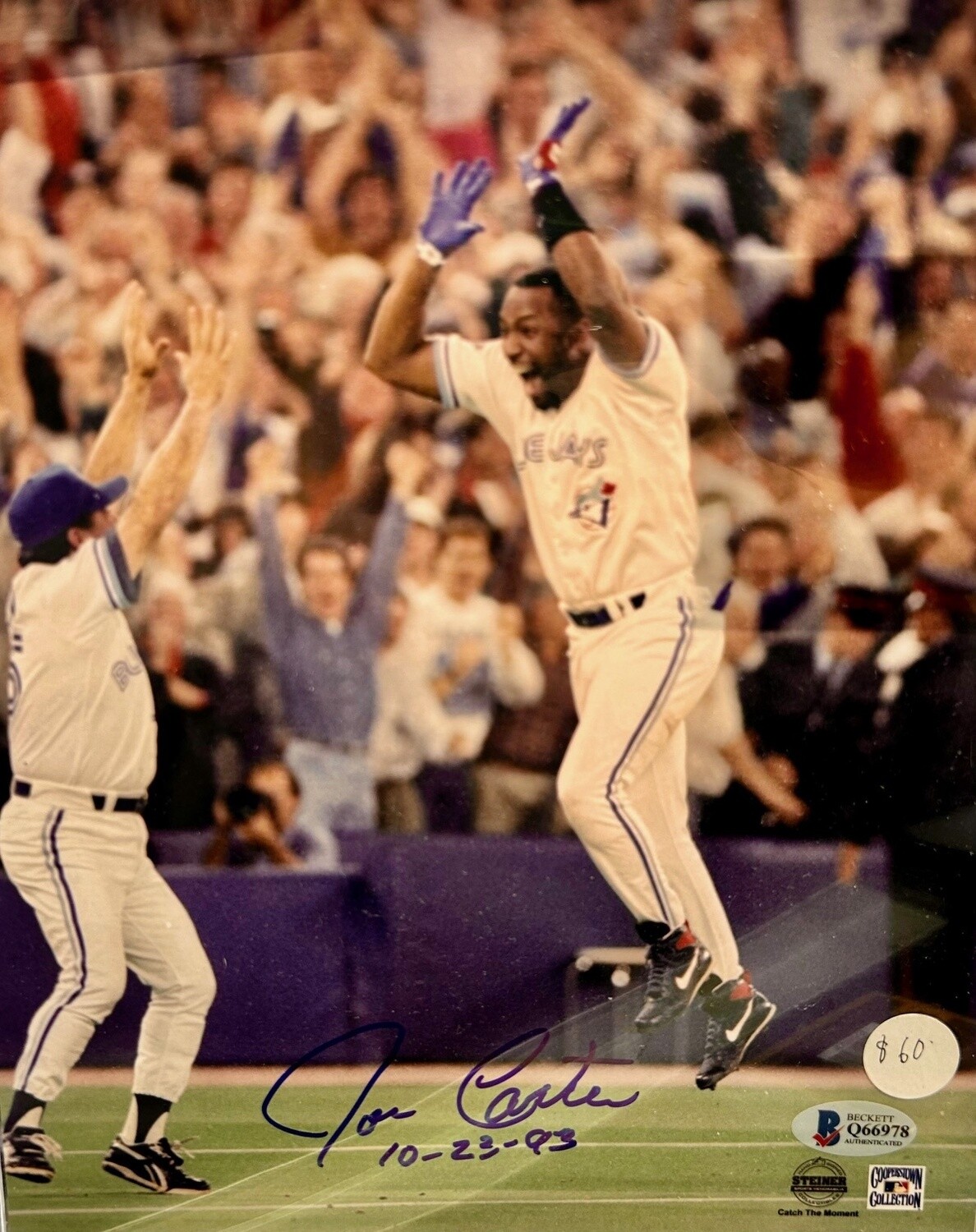 Joe Carter 1993 World Series Signed Photograph (8x11)