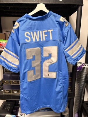 D&#39;andre Swift Signed Jersey (Lions Blue)