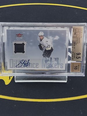2005-06 Fleer Ultra Difference Makers Jersey Autographs /10 Sidney Crosby BGS 9.5 AUTO 10