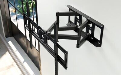 Xtech XTA-475 Articulated Tilt &amp; Swivel Bracket (32"-70")
